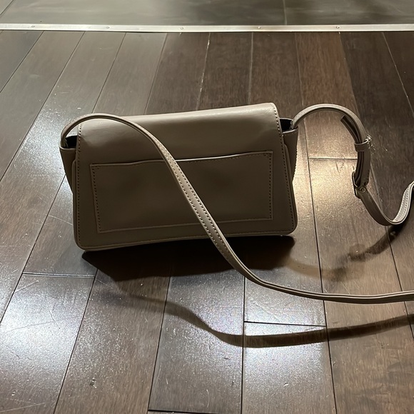 Matt & Nat Bag - Picture 4 of 4